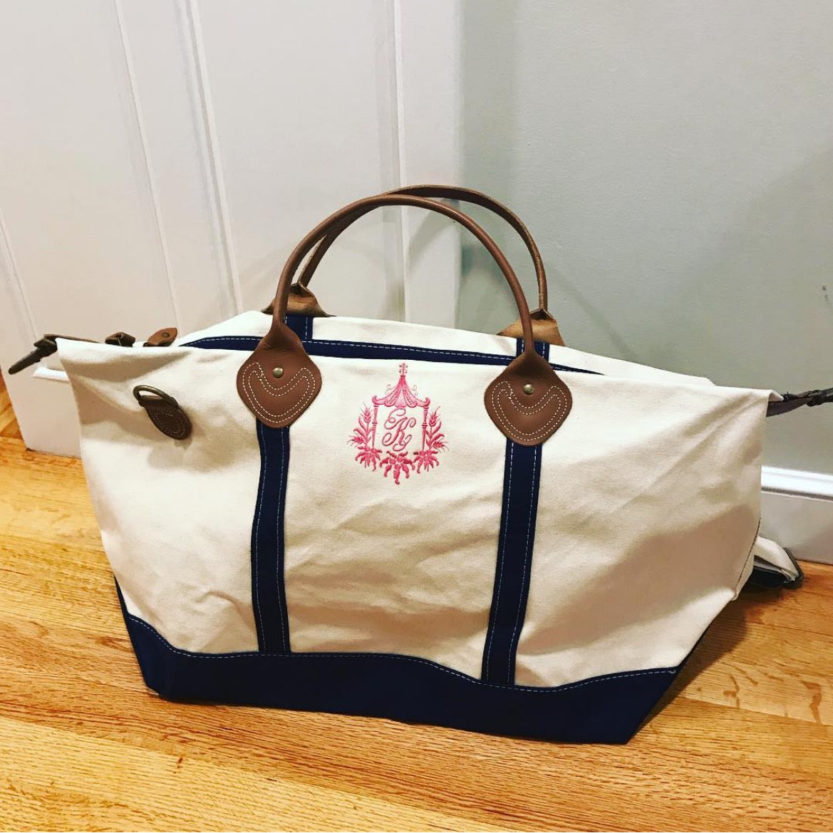 Weekender (Navy Trim)